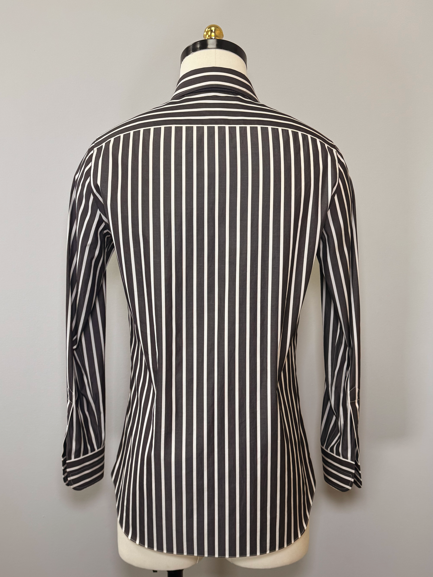 Signature Dress Shirt in Tailored Fit