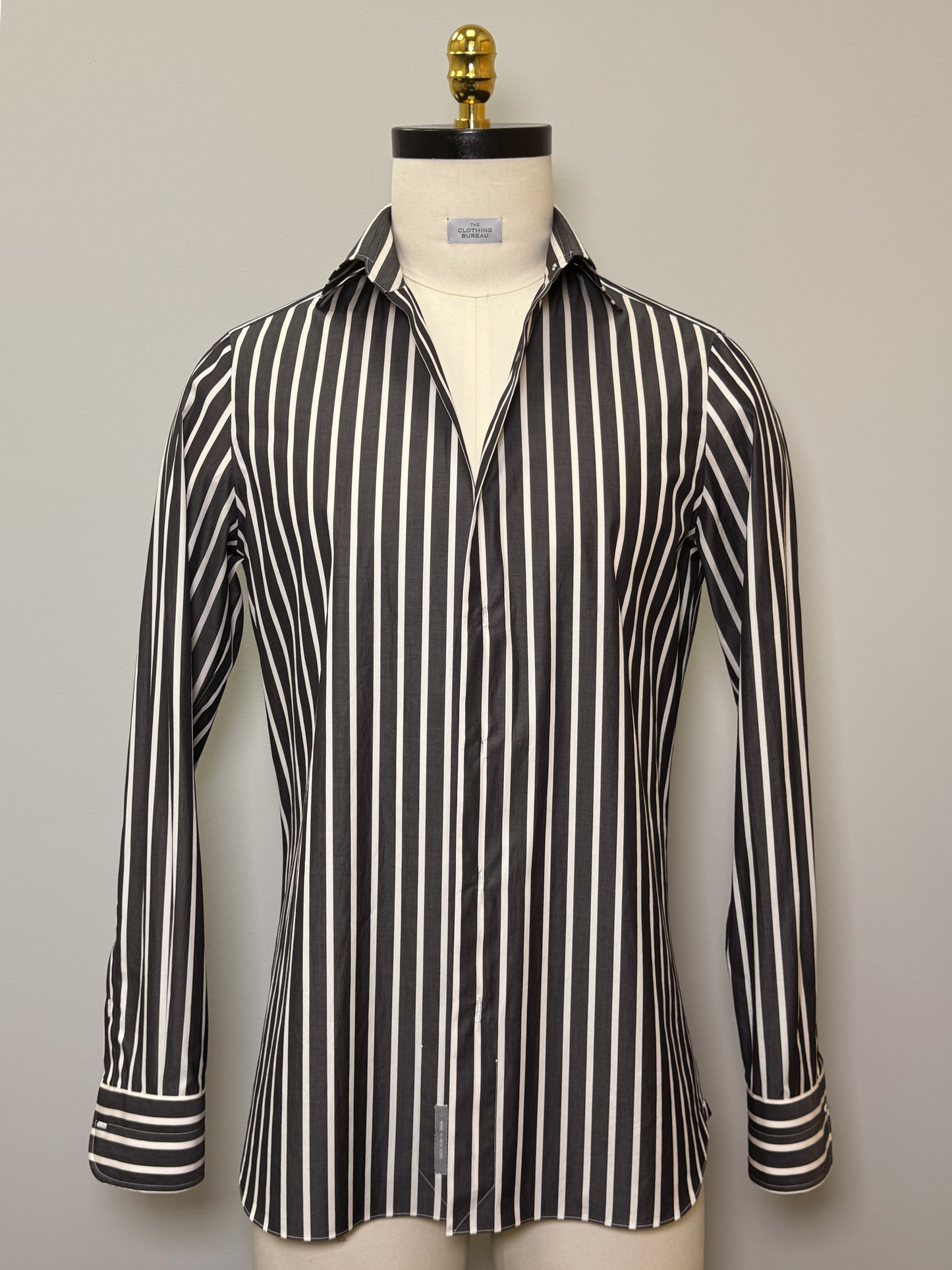 Signature Dress Shirt in Tailored Fit